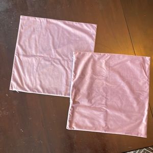 Set of 2 accent pillow covers